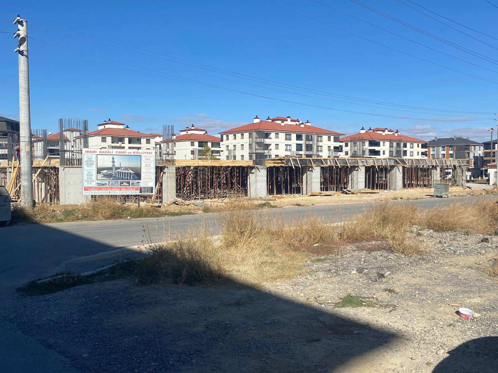 İmamı Gazali Külliyesi’nin dernek binasından görünüm